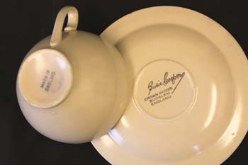 Antiques-Susie Cooper